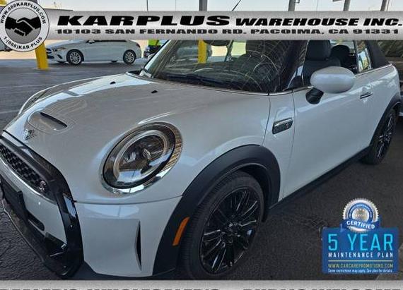 MINI COOPER CONVERTIBLE 2024 WMW43DL08R3R77407 image